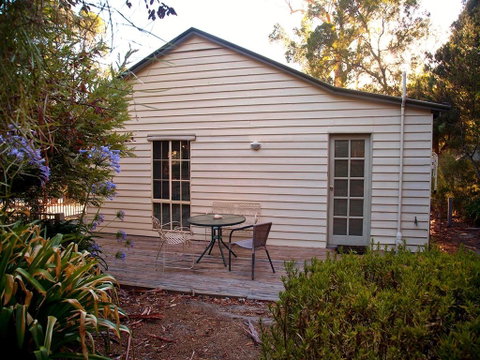 Noonameena Cottage - Accommodation Kalgoorlie 1