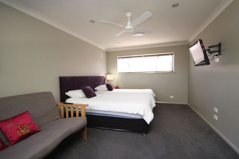 NORTHERN HAVEN-3/16 David Campbell St NH - Accommodation Kalgoorlie 1
