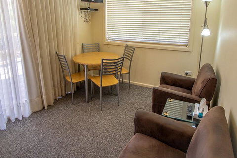 Nundle Accommodation - Accommodation Kalgoorlie 1