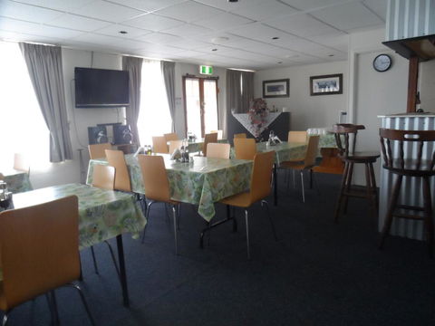 Oakey Motel - Accommodation Kalgoorlie 1