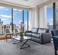 Oaks Gold Coast Hotel - Accommodation Kalgoorlie