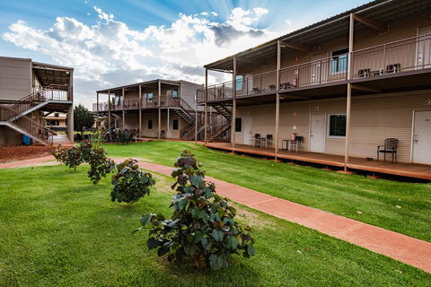 Oasis Newman - Accommodation Kalgoorlie 0