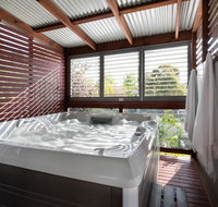 Oblique - Accommodation Kalgoorlie