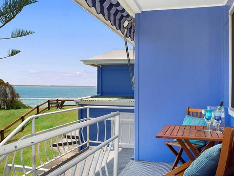 Ocean Blue Apartment Four - Apartment On 2nd Level - Accommodation Kalgoorlie 0