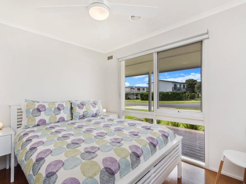 Ocean Spray Retreat - Accommodation Kalgoorlie 3