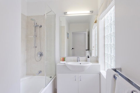 Offshore Noosa Resort - Accommodation Kalgoorlie 1