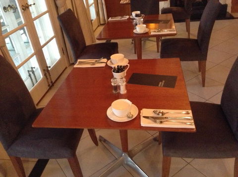 Oscars Waterfront Boutique Hotel - Accommodation Kalgoorlie 1