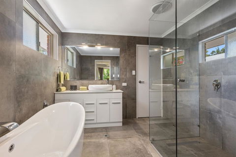 Pandanus Holiday Home - Accommodation Kalgoorlie 2