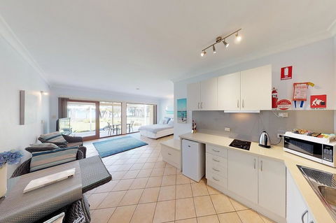 Paradise Beach Apartments - Accommodation Kalgoorlie 3