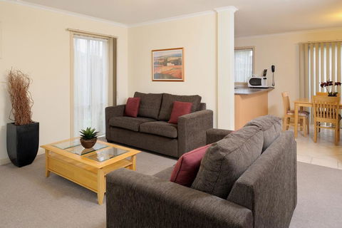 Park Avenue - Forest Hill - Accommodation Kalgoorlie 1