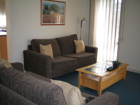 Park Avenue - Forest Hill - Accommodation Kalgoorlie 2