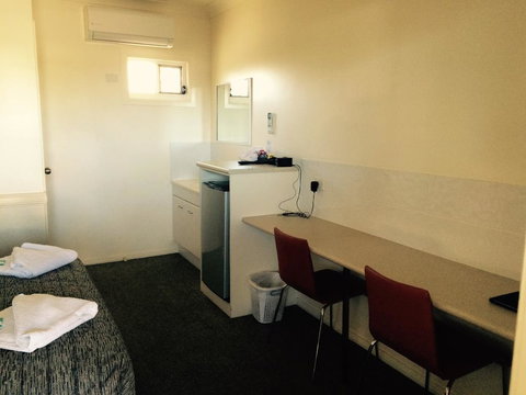 Park Avenue Hotel Motel - Accommodation Kalgoorlie 2