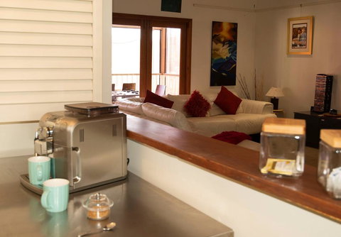 Pemberton Lodge - Accommodation Kalgoorlie 0