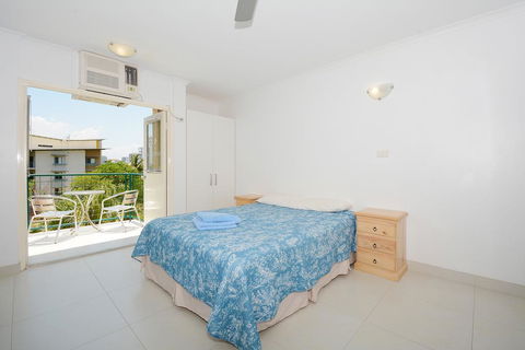 Peninsular Apartments - Accommodation Kalgoorlie 2