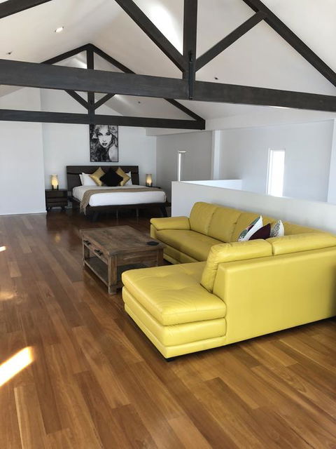 Penthouse Bendigo - Accommodation Kalgoorlie 0