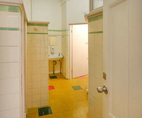 Pier Hotel - Accommodation Kalgoorlie 1