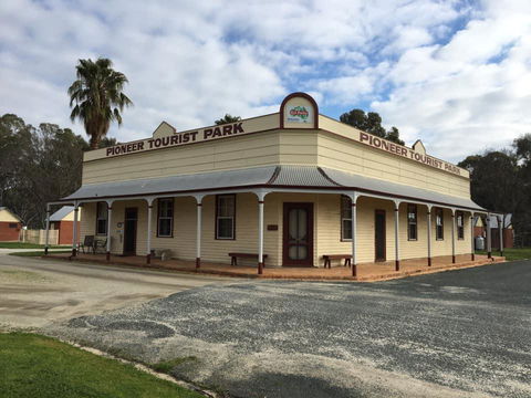 Pioneer Tourist Park - Accommodation Kalgoorlie 0