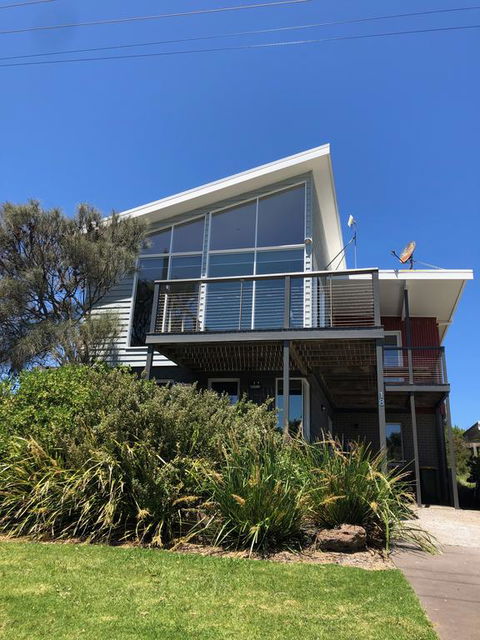 Pitcher Vista, 12 Apostles - Accommodation Kalgoorlie 3