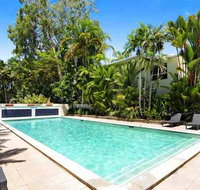 Plantation House 1 Spacious 4 Bedroom House Near Beach WIFI Netflix Telstra TV Playground Pool BBQ - Accommodation Kalgoorlie