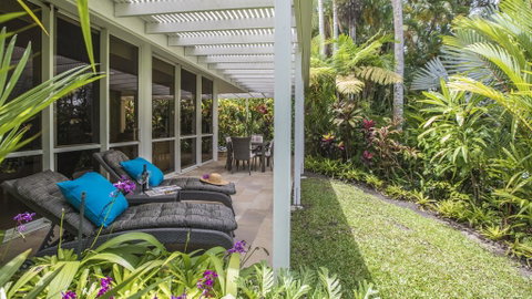 Port Douglas Mirage Villa 123 (3BR) - Accommodation Kalgoorlie 1