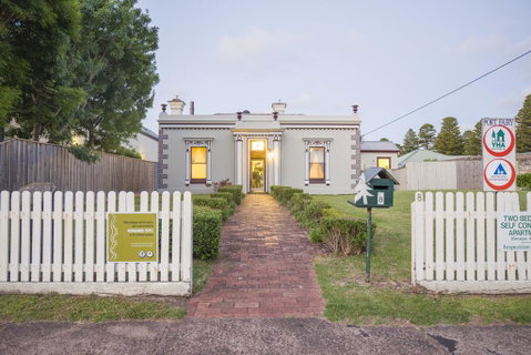 Port Fairy YHA - Accommodation Kalgoorlie 1
