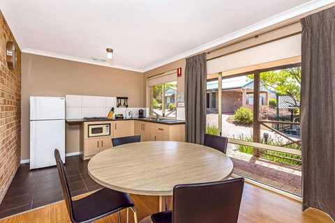 Quality Apartments Banksia Gardens - Accommodation Kalgoorlie 0