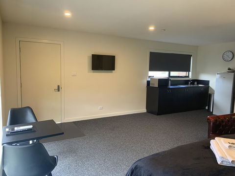 Queens Arms Hotel - Accommodation Kalgoorlie 2