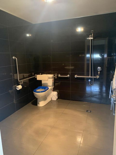 Queens Arms Hotel - Accommodation Kalgoorlie 1