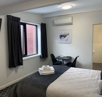 Queens Arms Hotel - Accommodation Kalgoorlie