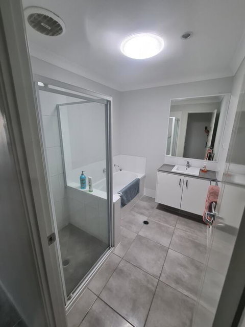 Quiet Sunny Relaxed Home Close To Theme Parks - Accommodation Kalgoorlie 2