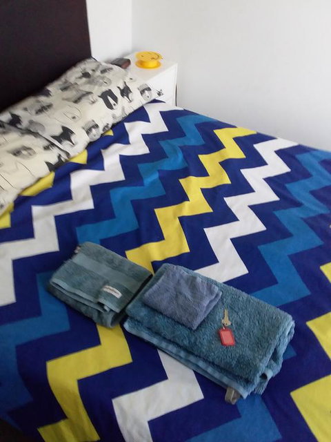 Quiet Sunny Relaxed Home Close To Theme Parks - Accommodation Kalgoorlie 0