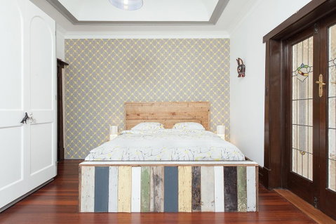 Ravenswood - Luxurious, Spacious 4 Br, Walk To Clovelly Beach - Accommodation Kalgoorlie 1