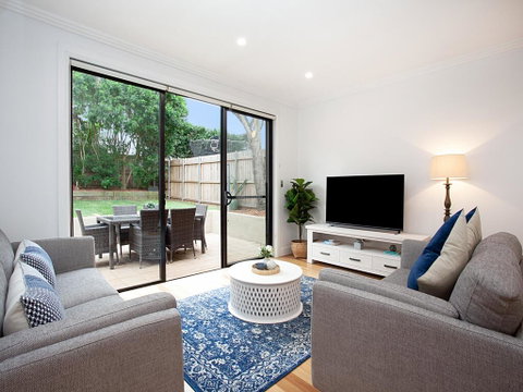 RIPPLES-hosted By:L'Abode Accommodation - Accommodation Kalgoorlie 2