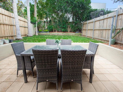 RIPPLES-hosted By:L'Abode Accommodation - Accommodation Kalgoorlie 1