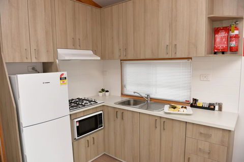 Riverside Cabin Park - Accommodation Kalgoorlie 2