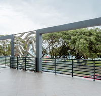 Rockingham Beachfront Apartment - Accommodation Kalgoorlie