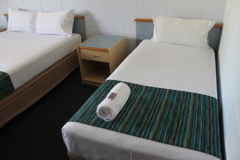 Rocky Glen Hotel Motel Gladstone - Accommodation Kalgoorlie 2