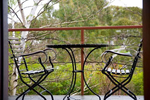 Romantic Treehouse Getaway - Accommodation Kalgoorlie 2