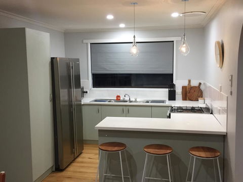 Rosebud Holiday Retreat - 700m To The Beach - Accommodation Kalgoorlie 2