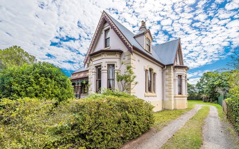 Rosslyn - Accommodation Kalgoorlie 0
