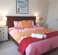 Rossmoyne 2 BEDROOM HOUSE SELF CHECK IN Walk to River Shops Bus Trains Cls to Airport City Beaches - Accommodation Kalgoorlie