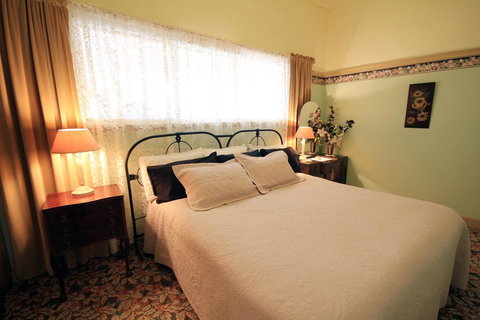 Rostrata Country House - Accommodation Kalgoorlie 2