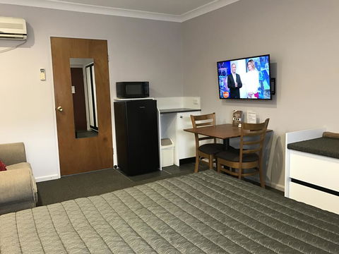 Roydons Motor Inn - Accommodation Kalgoorlie 0