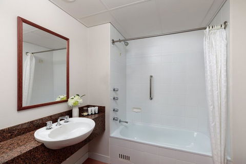 Rydges Bankstown - Accommodation Kalgoorlie 1