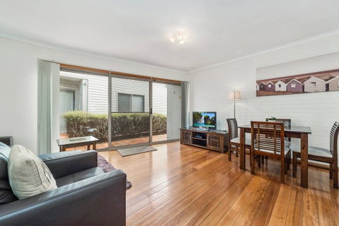 Rye 2 Secret Dream Location FREE WiFi Netflix Wine - Accommodation Kalgoorlie 0