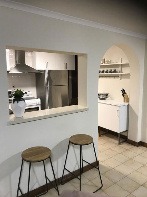 SA House - Accommodation Kalgoorlie 3