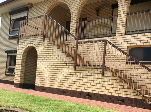 SA House - Accommodation Kalgoorlie 1