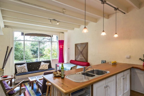 Salty Dog By The Sea - Pet Friendly - Accommodation Kalgoorlie 1