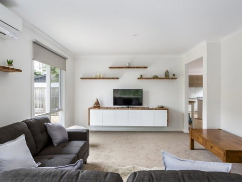 Sand Surf Beach - Beautiful Rye Holiday Home - Accommodation Kalgoorlie 2