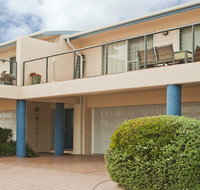 Sandalwood - direct beach access to tilbury cove - Accommodation Kalgoorlie